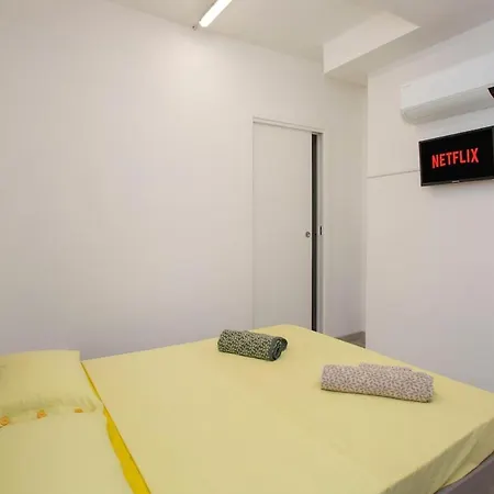 Amaranth Sempione Διαμέρισμα